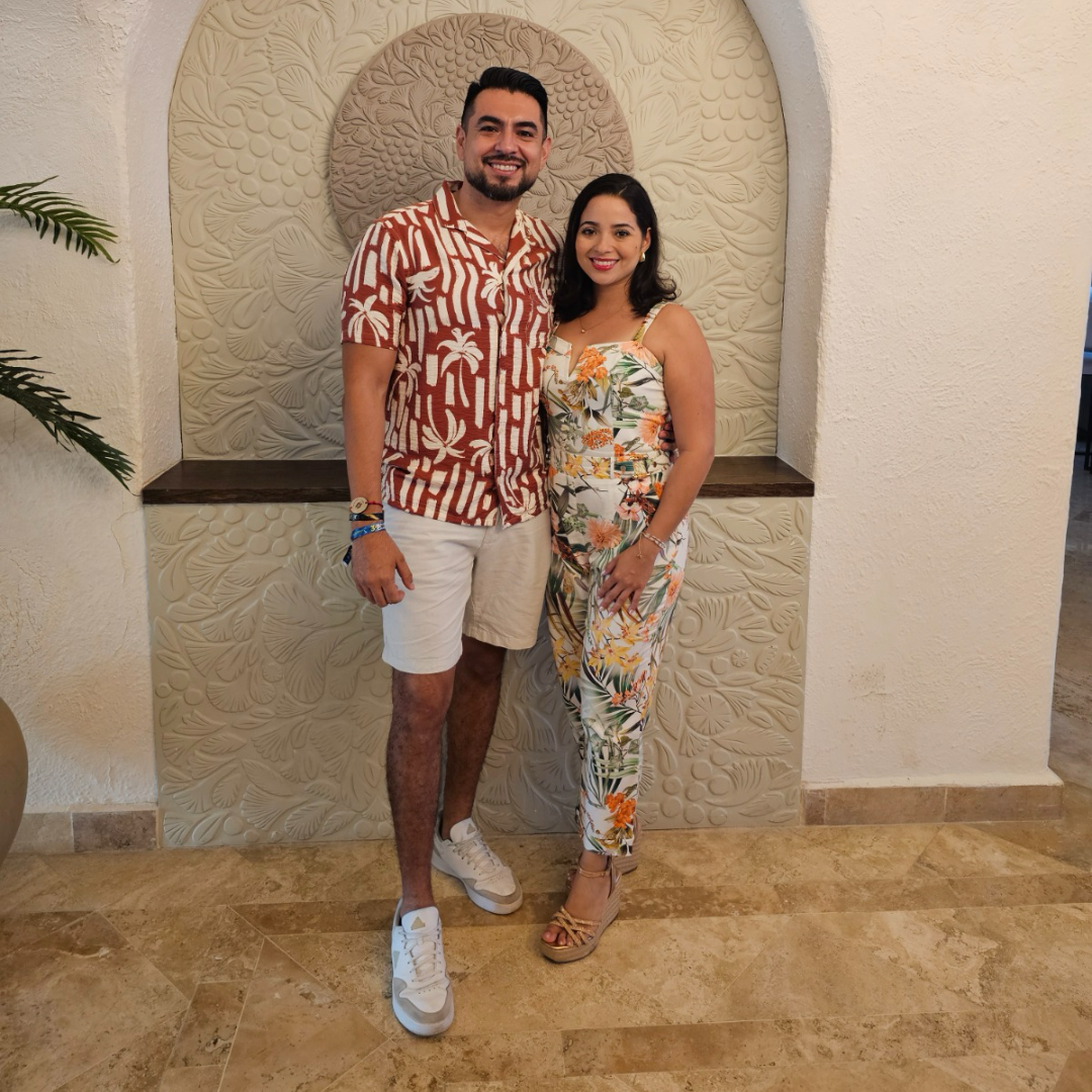 Rafael Cabrera y Ana Karem